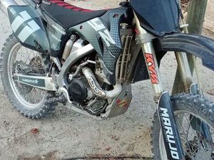 YAMAHA YZF 250 CC PALMELA