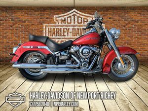 2019 HARLEY-DAVIDSON® DELUXE