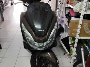 HONDA PCX, POUCOS KM ALGUEIRÃO-MEM MARTINS