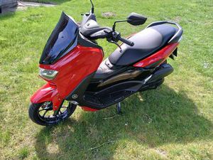YAMAHA NMAX