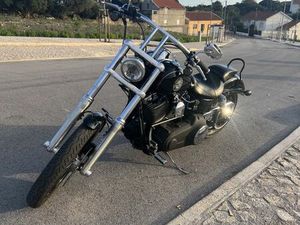HARLEY-DAVIDSON DYNA WIDE GLIDE – VIVID BLACK – EXCELENTE ESTADO RIO DE MOURO