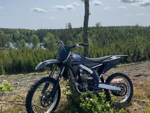 YAMAHA YZ250F