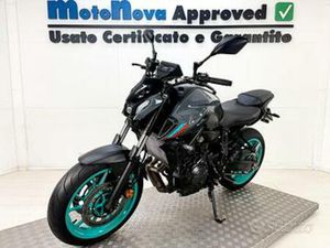 YAMAHA MT-07 - MOTONOVA