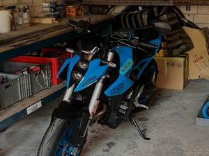 SUZUKI GSX-8S BLAU – TOP ZUSTAND, SCHECKHEFTGEPFLEGT
