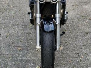 SUZUKI GSX 1200 INAZUMA