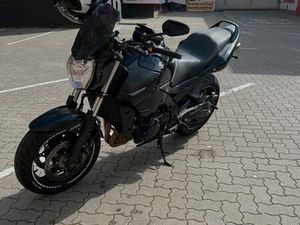 SUZUKI GSR 600 ABS MOTORRAD NAKED BIKE *TÜV NEU*
