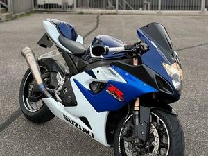 SUZUKI GSX-R 1000 K5/K6 YOSHIMURA