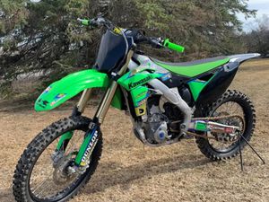 KAWASAKI KX250F