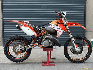 KTM EXC →