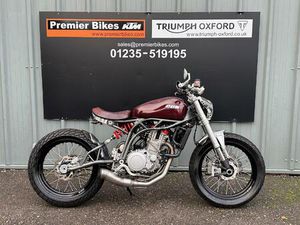 CCM SPITFIRE BOBBER 600 CC