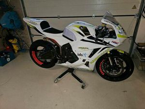 HONDA PC40, CBR600RR RACEBIKE, RENNSTRECKE