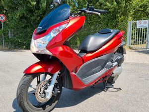 HONDA PCX 125 ABS START/STOP AUTOMATIK GUTER ZUSTAND WENIG KM