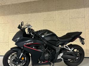 HONDA CBR 650 R