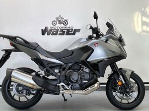 HONDA NT 1100 VORFÜHRFAHRZEUG DCT