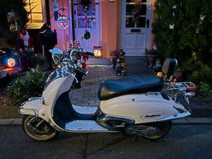 MOTORROLLER 50CM RETRO DESIGN ABZUGEBEN