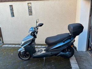 FUTURA FALCON HAWK E-ROLLER