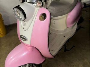 NOVA MOTORS RETRO STAR MOIA ROSA 45 KM/H