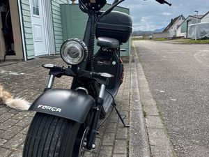 E SCOOTER ELEKTRO ROLLER KEIN FORCA