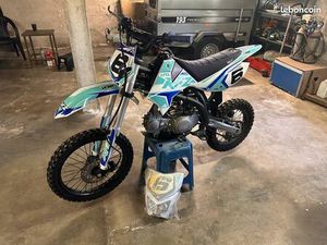 APOLLO RFZ 150 14/17 2021