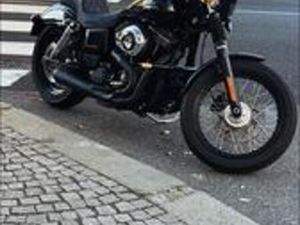 HARLEY DYNA STREET BOB