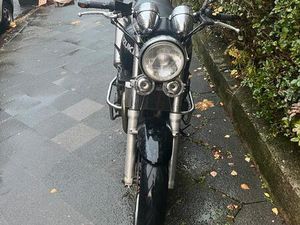 SUZUKI GSX 750 INAZUMA - FRISCH MIT TÜV 11/25