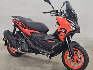 APRILIA SR GT 125 SPORT - RED RACEWAY