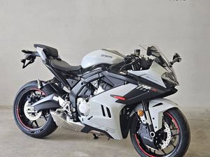 CFMOTO 675 SR-R AEROLITE GREY