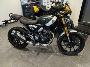 ② TRIUMPH SCRAMBLER 400 X