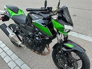 KAWASAKI Z400