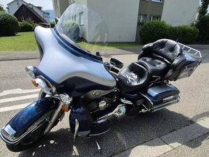 HARLEY-DAVIDSON FLHTCUI ELECTRA GLIDE ULTRA CLASSIC CANTON SAINT-GALL -