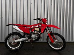 GASGAS EC 250 F 2024 250 CM3 | MOTO ENDURO | 105 HR | 03410 DOMERAT