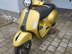 VESPA 300 GTS SUPERSPORT