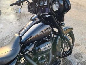 HARLEY DAVIDSON STREET GLIDE SPECIAL