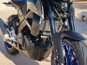 A VENDRE MOTO MT125 YAMAHA