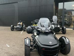 CAN-AM SPYDER F3S
