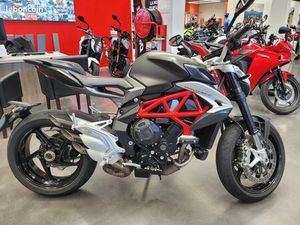 MV AGUSTA BRUTALE 800