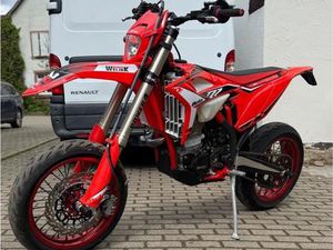 BETA RR 480 SUPERMOTO (FMF EXCEL WHEELIEKID)