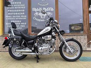 YAMAHA XV 1100 VIRAGO
