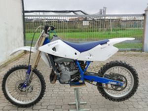 MOTOCROSS HUSQVARNA CC125
