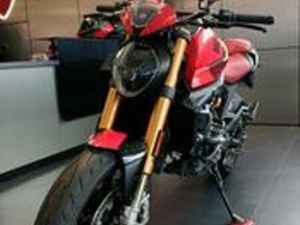 DUCATI MONSTER 937