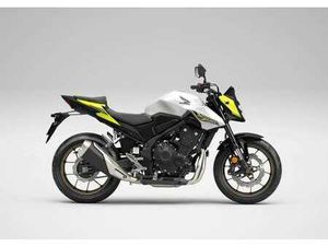 HONDA CB 500 HORNET 2026 - PŘEDOBJEDNÁVKA S BONUSEM