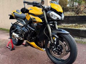 STREET TRIPLE 765 RS