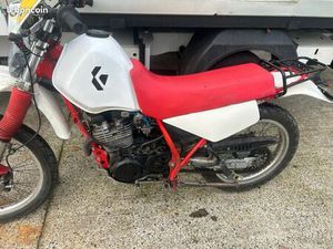 YAMAHA 350, XT