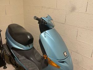 SCOOTER PEUGEOT