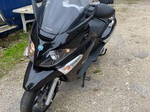 PIAGGIO X EVO 125