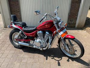 ② SUZUKI INTRUDER