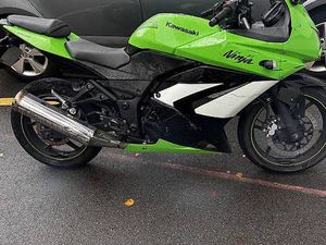 KAWASAKI NINJA 250R