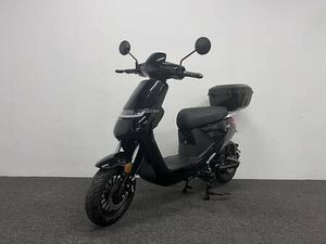 E-ROLLER PRIME RIDES NEU CANTON BERNE -