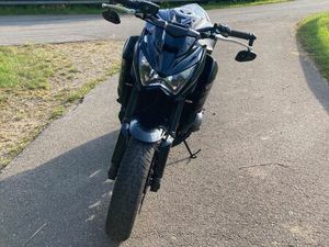 KAWASAKI Z800