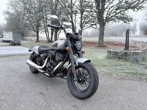 INDIAN CHIEF BOBBER DARK HORSE JEKIL&HYDE 2-1